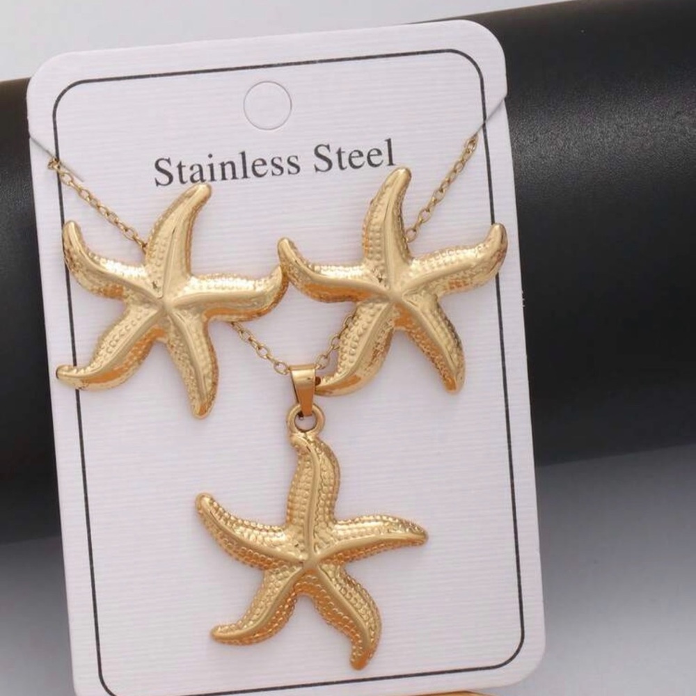 Stainless Steel Gold Starfish Necklace Set